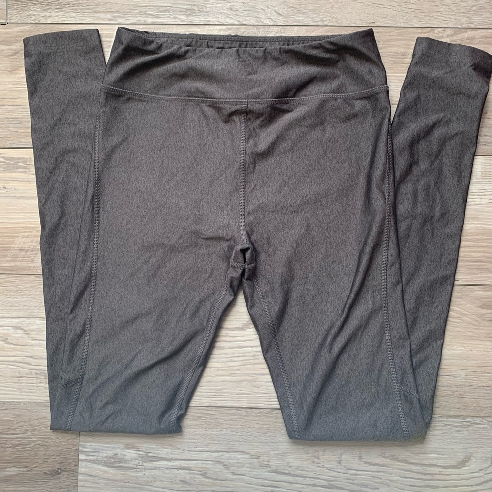 Under Armour leggings. Size Small